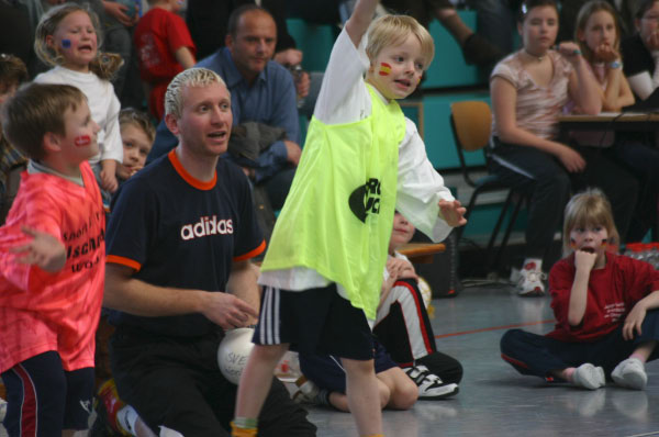 142awbsmini